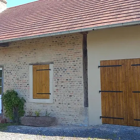 Des Grivaux Holiday home