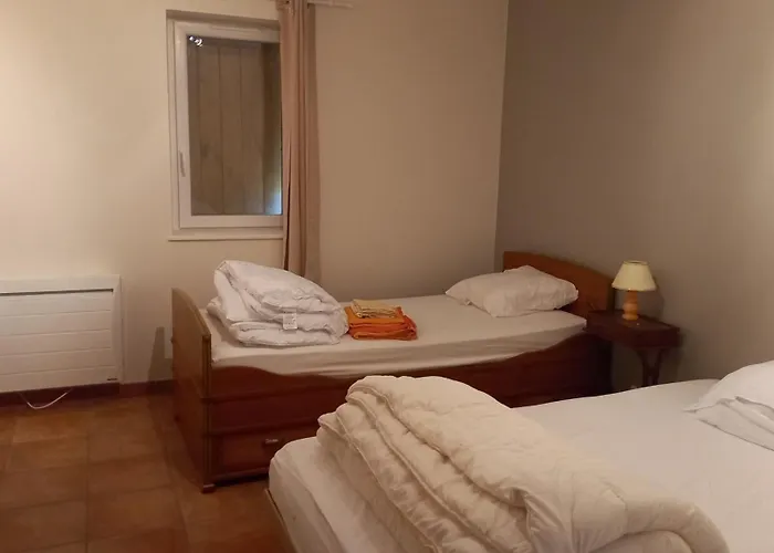 Des Grivaux Hébergement de vacances *